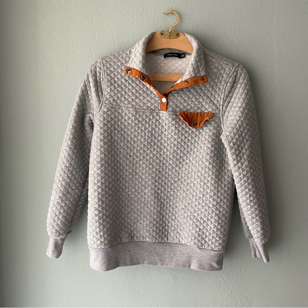 🌱5/$25🌱 Doe & Rae | Gray Quilted Textured Collared Jacket - Picture 3 of 6